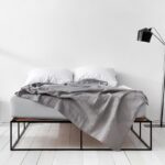 Кровать металлическая лофт минимализм