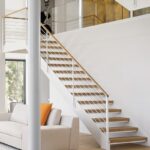 Лестница лофт на металлокаркасе Яхтенная