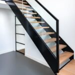 Лестница лофт металл стеклом