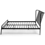 Кровать из гнутой трубы