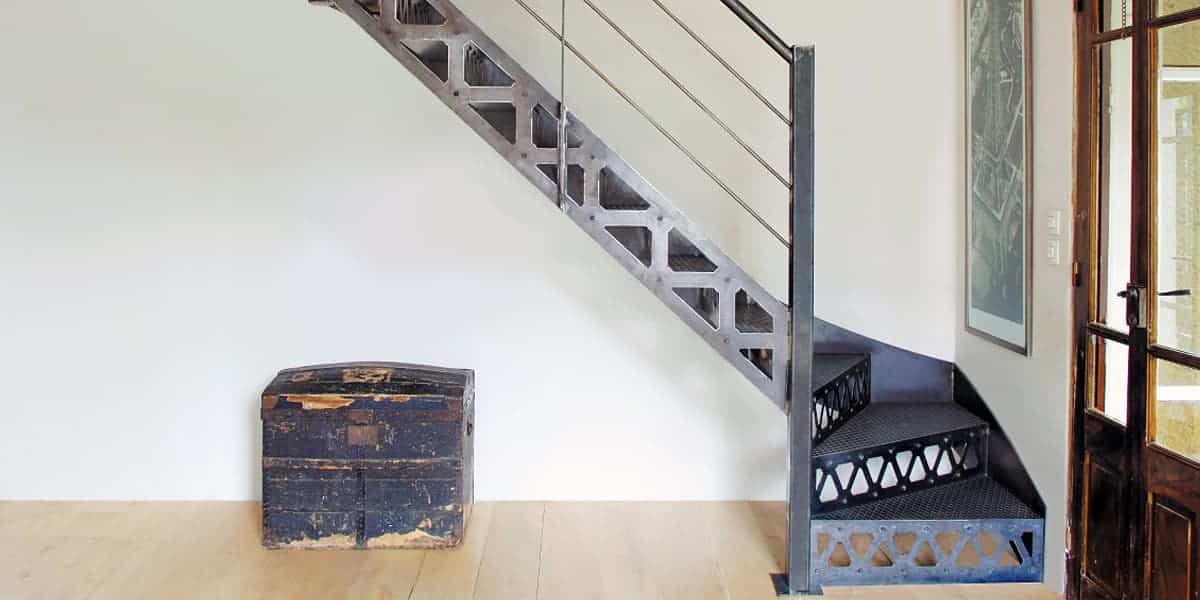 Лестница лазерная резка металлическая