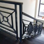 Перила металлические лофт с крестовым рисунком