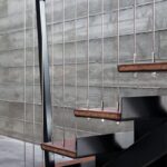 Перила тросовые от ступеней в потолок