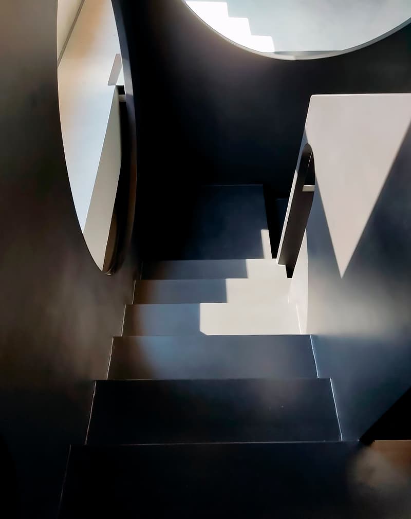 Лестница металлическая подвесная двумаршевая Куб