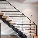 Перила металлические рисунок горизонтальный