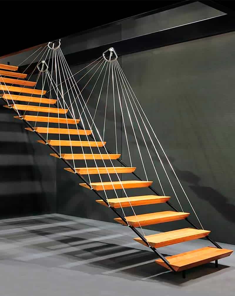 Лестница парящая подвесная на тросах минимализм